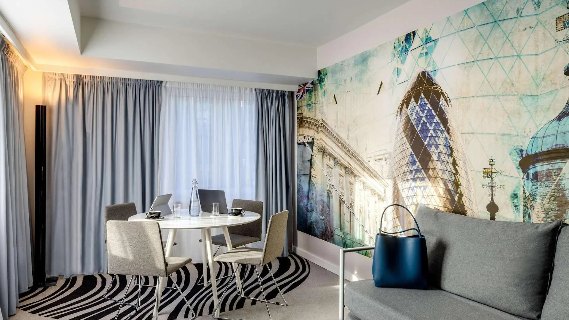 Novotel London Tower Bridge 4*,  Reino Unido