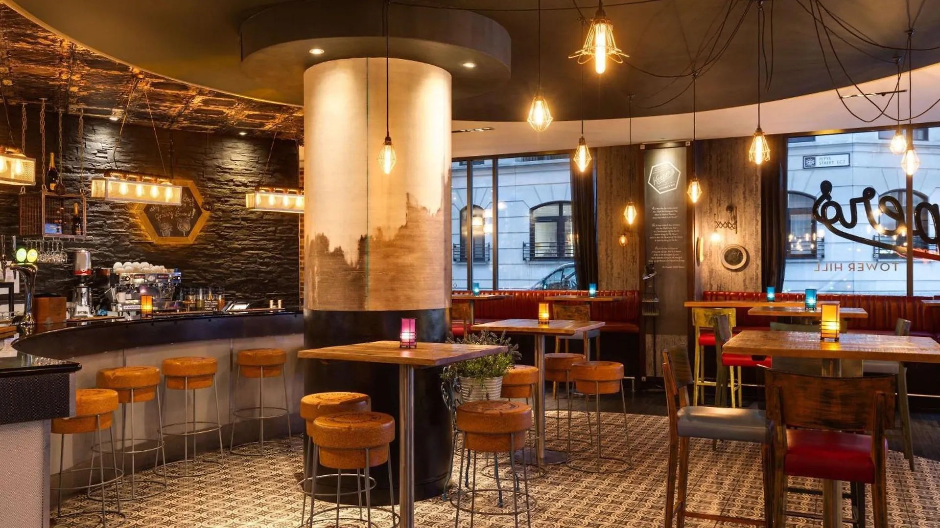 Novotel London Tower Bridge 4*,  בריטניה