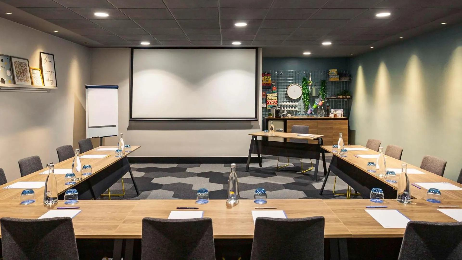 Novotel London Tower Bridge מלון
