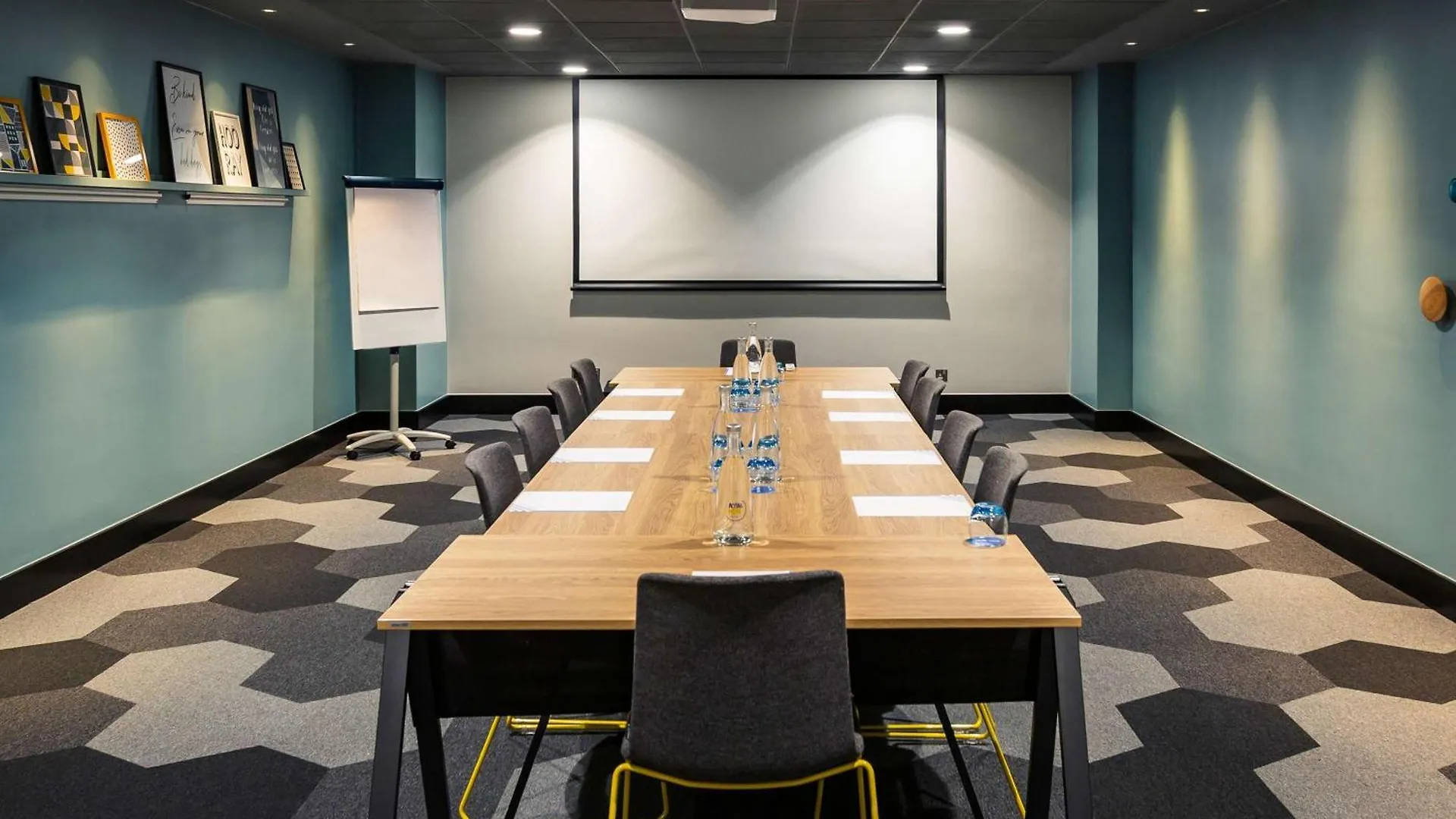 **** מלון Novotel London Tower Bridge בריטניה