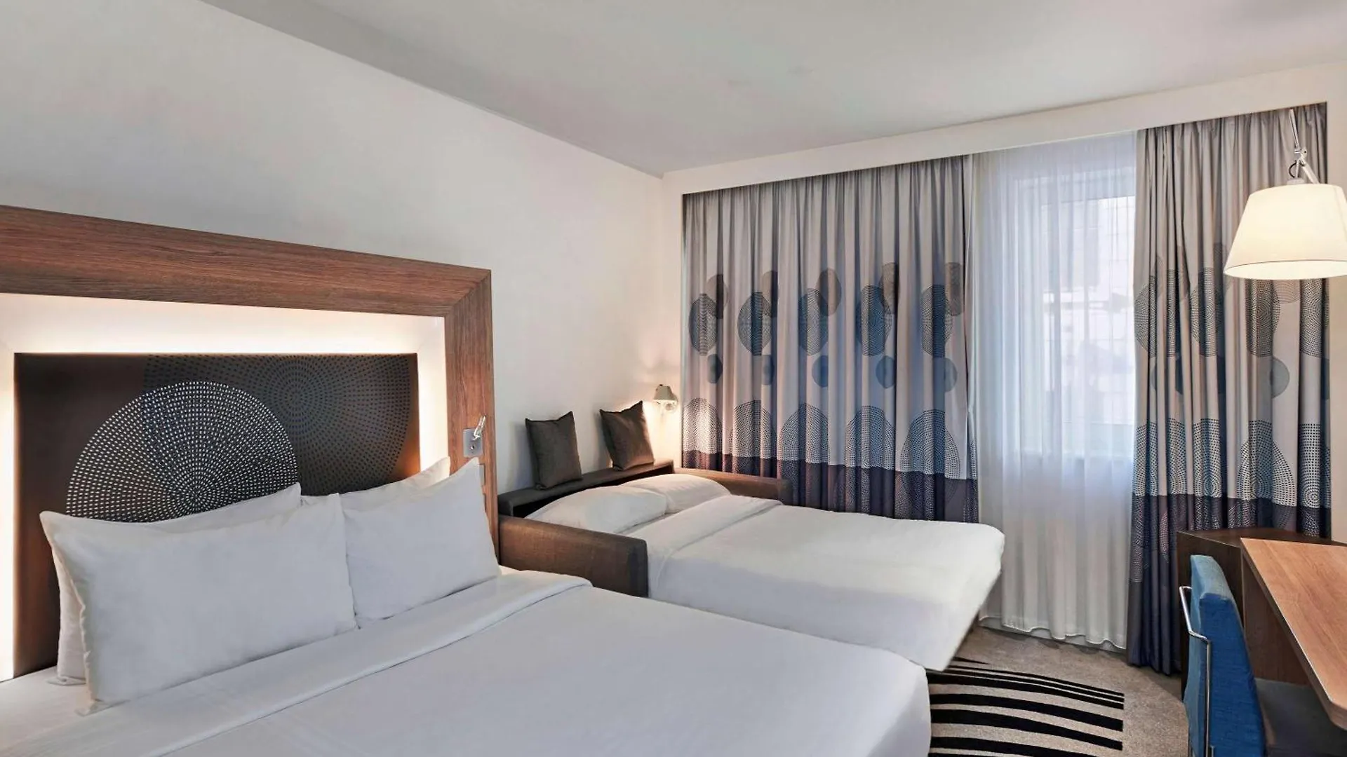 Novotel London Tower Bridge מלון